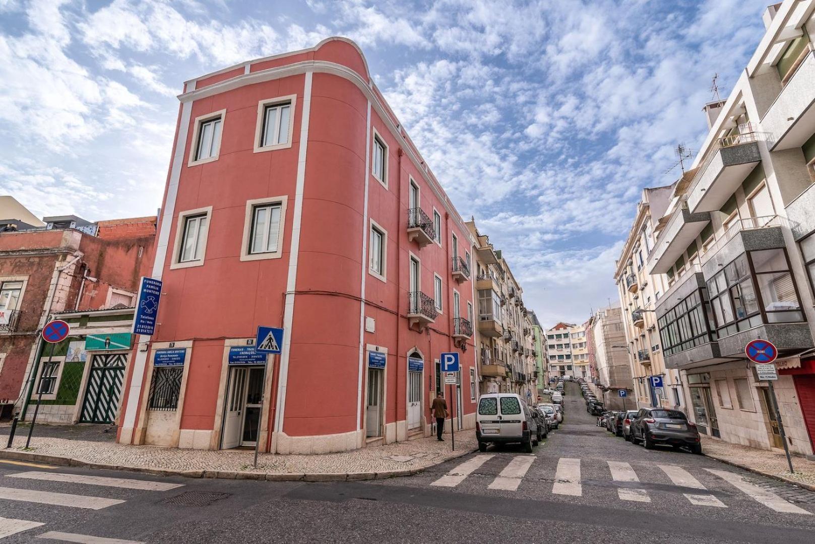 Guestready - Modern 2Bedroom Apartment In Graca Lisboa Exteriör bild